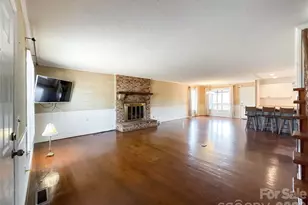 819 Triple Creek Rd, Mount Croghan, SC 29727 - Photo 12