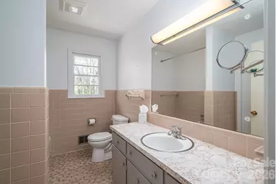 202 Clark Street, Morganton, NC 28655 - Photo 18