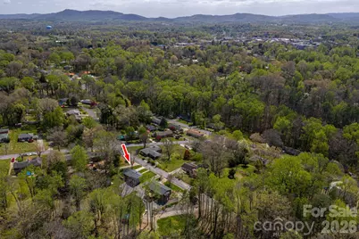 202 Clark Street, Morganton, NC 28655 - Photo 2