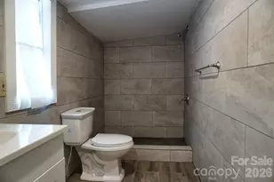 415 E Georgia Ave, Bessemer City, NC 28016 - Photo 14