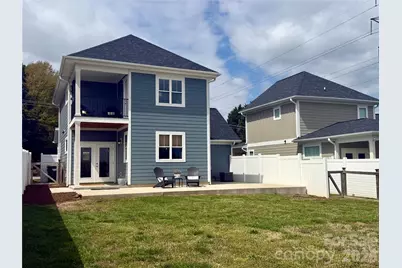 2636 2nd Street NE, Hickory, NC 28601 - Photo 4