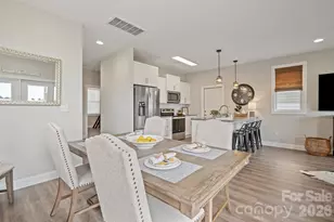 2636 2nd St NE, Hickory, NC 28601 - Photo 16