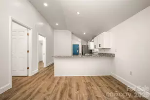 162 E Miller St, Spindale, NC 28160 - Photo 6