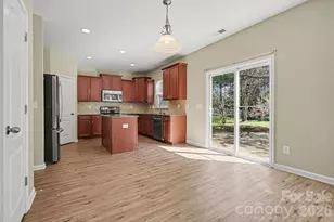 7202 Kinley Commons Ln, Charlotte, NC 28278 - Photo 12