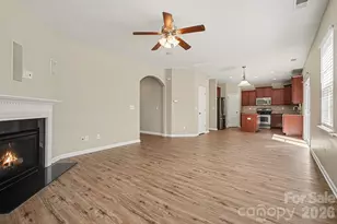 7202 Kinley Commons Ln, Charlotte, NC 28278 - Photo 10