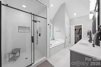 3916 2nd Street Drive NW, Hickory, NC 28601 - Photo 24