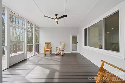 3916 2nd Street Drive NW, Hickory, NC 28601 - Photo 36