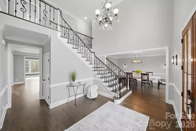 3916 2nd Street Drive NW, Hickory, NC 28601 - Photo 4