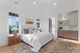 154 N Canterbury Rd, Charlotte, NC 28211 - Photo 28