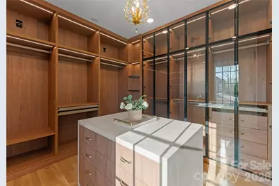 154 N Canterbury Road, Charlotte, NC 28211 - Photo 32