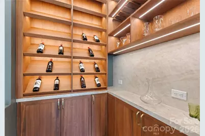 154 N Canterbury Road, Charlotte, NC 28211 - Photo 14