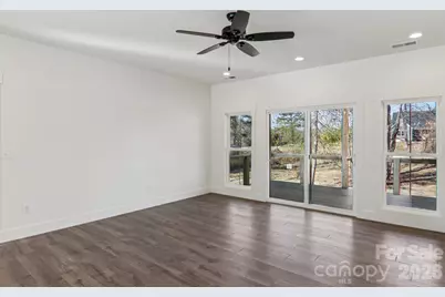 56 Haywood Park Drive, Hendersonville, NC 28791 - Photo 10