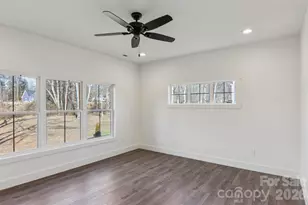 56 Haywood Pk Dr, Hendersonville, NC 28791 - Photo 20