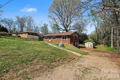 2230 Kenwood Drive, Kannapolis, NC 28081 - Photo 2