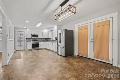 2230 Kenwood Drive, Kannapolis, NC 28081 - Photo 6