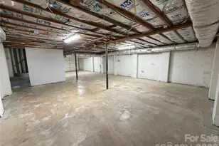 2230 Kenwood Dr, Kannapolis, NC 28081 - Photo 22