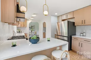 2011 E Barden Rd, Charlotte, NC 28226 - Photo 30