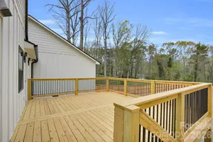 2011 E Barden Rd, Charlotte, NC 28226 - Photo 40