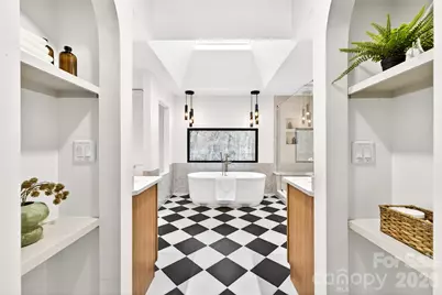 2011 E Barden Road, Charlotte, NC 28226 - Photo 1