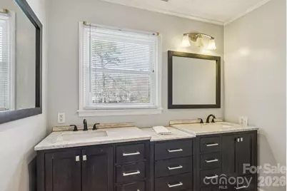 660 S Peace Haven Road, Winston Salem, NC 27103 - Photo 24