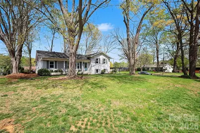 2233 Stonewood Drive, Charlotte, NC 28210 - Photo 24