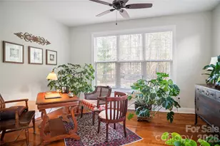 68 S Inglenook Ln, Flat Rock, NC 28731 - Photo 12