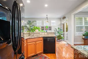 68 S Inglenook Ln, Flat Rock, NC 28731 - Photo 22