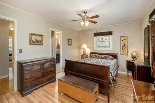 54 Bear Rock Loop Rd, Hendersonville, NC 28739 - Photo 12