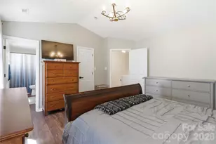 7712 Grapetree Ct, Charlotte, NC 28215 - Photo 14