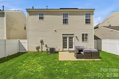 7712 Grapetree Court, Charlotte, NC 28215 - Photo 24