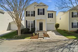 7712 Grapetree Ct, Charlotte, NC 28215 - Photo 1