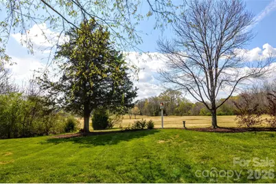 8224 Glamorgan Lane, Matthews, NC 28104 - Photo 14