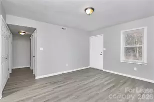 501 N Ransom St, Gastonia, NC 28052 - Photo 4