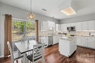 5919 Cambellton Dr, Charlotte, NC 28269 - Photo 12