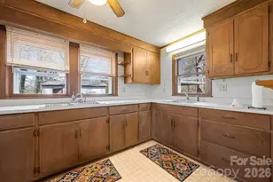 4934 E Nc 10 Hwy, Catawba, NC 28609 - Photo 14