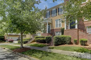 905 Lyndley Dr, Fort Mill, SC 29708 - Photo 1