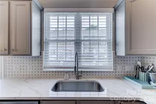 905 Lyndley Dr, Fort Mill, SC 29708 - Photo 18