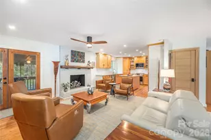 47 Deerwood Dr, Asheville, NC 28805 - Photo 4