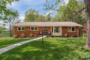 47 Deerwood Dr, Asheville, NC 28805 - Photo 1