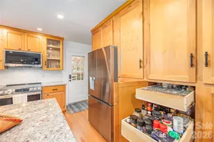 47 Deerwood Dr, Asheville, NC 28805 - Photo 10