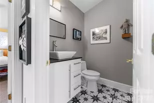 200 Robinhood Rd, Asheville, NC 28804 - Photo 20