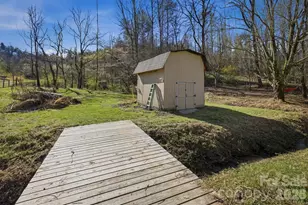 1553 Echo Dr, Lenoir, NC 28645 - Photo 6