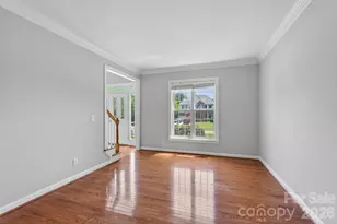 11005 Chilcomb Ct, Charlotte, NC 28262 - Photo 6
