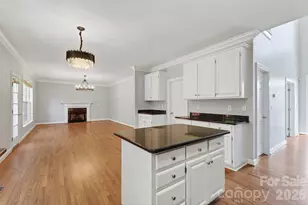 11005 Chilcomb Ct, Charlotte, NC 28262 - Photo 2