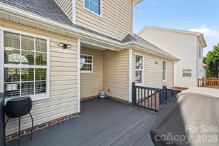 255 19th Ave SE, Hickory, NC 28602 - Photo 18