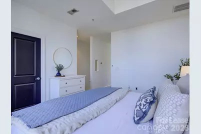 636 Garden District Drive, Charlotte, NC 28202 - Photo 18