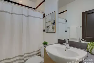 636 Garden District Dr, Charlotte, NC 28202 - Photo 28