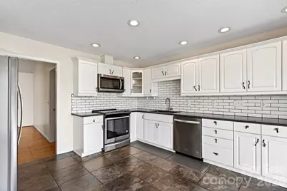 3 Tree Top Place, Black Mountain, NC 28711 - Photo 16