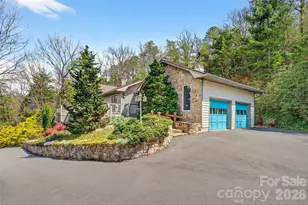 3 Tree Top Pl, Black Mountain, NC 28711 - Photo 2