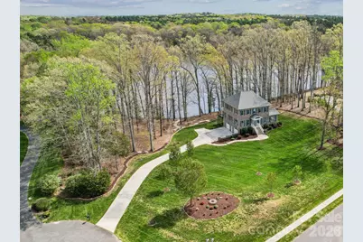 902 Bridgewater Drive, Monroe, NC 28112 - Photo 2